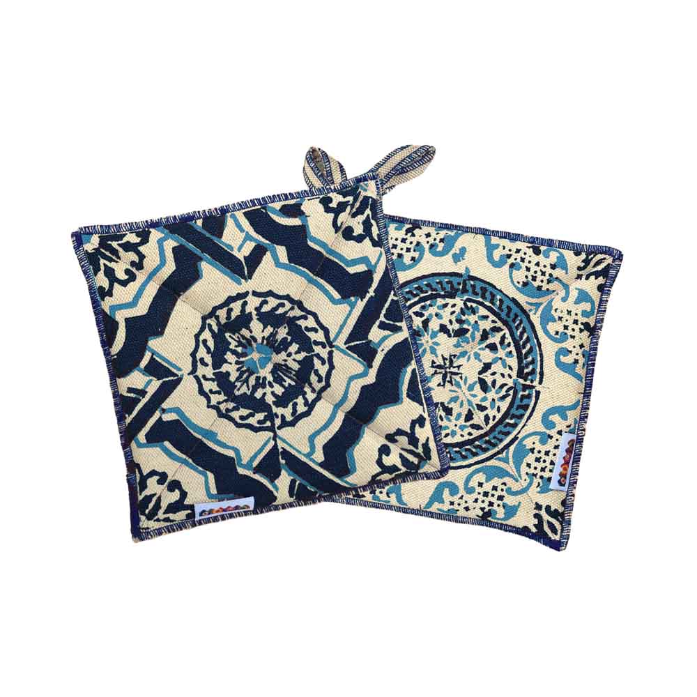 Carolines Treasures AM1001-SDS66 Monogram - Retro In Black Wall Or Door Hanging Prints 6hx6w Multicolor Carolines Treasures AM1001-SDS66 Monogram - Retro In Black Wall Or Door Hanging Prints 6hx6w Multicolor