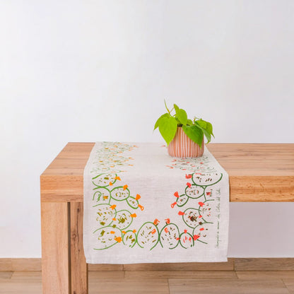 Ficuri table runner