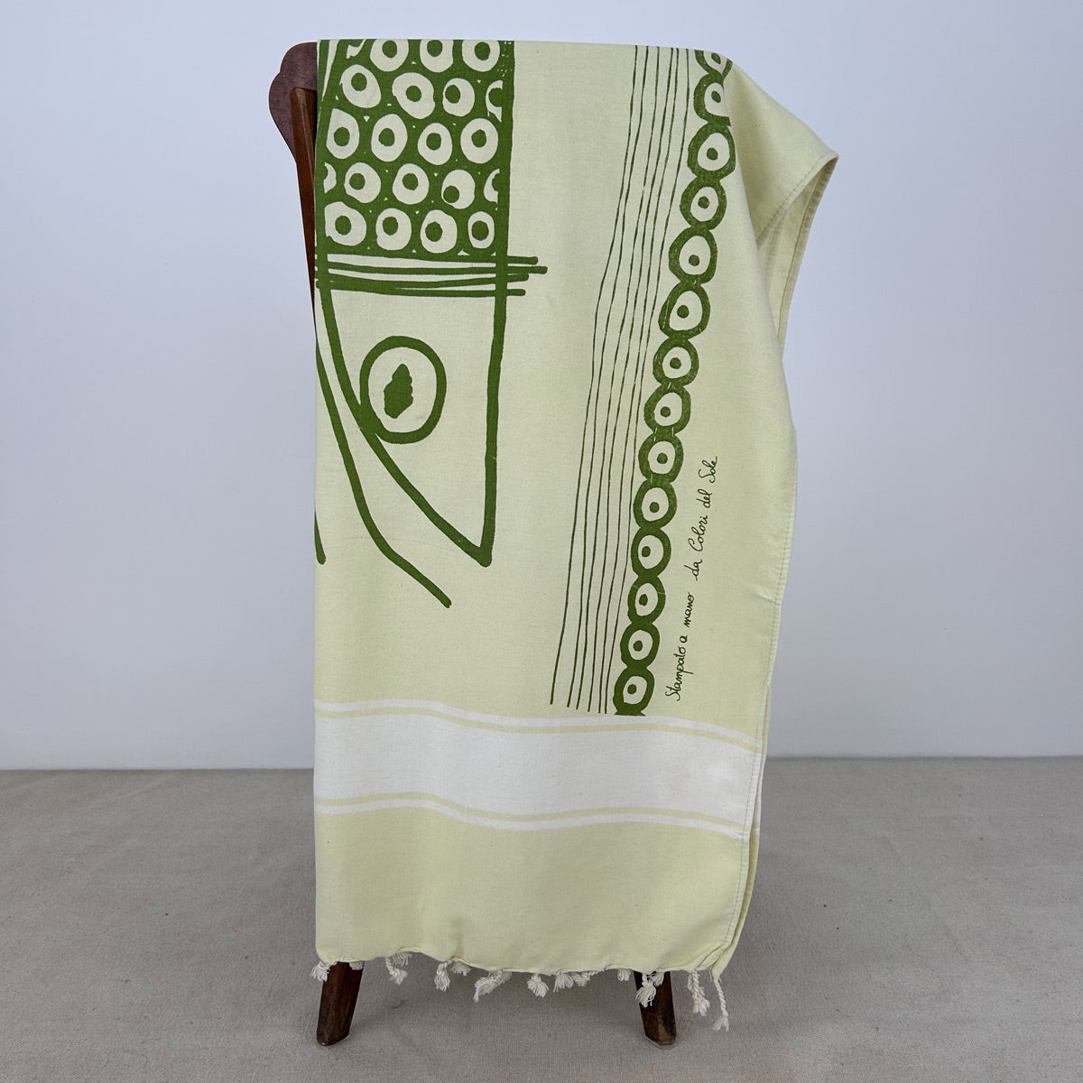 Telo mare Futà Greco su fondo verde