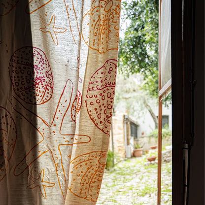 Ricci curtain